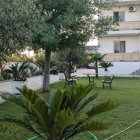 Appartement Kunevain *